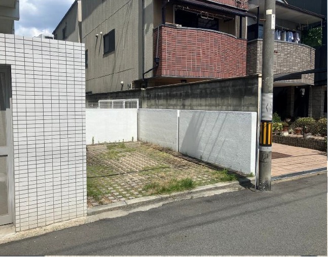 エスリード大阪シティーウエストCB壁遵法化工事